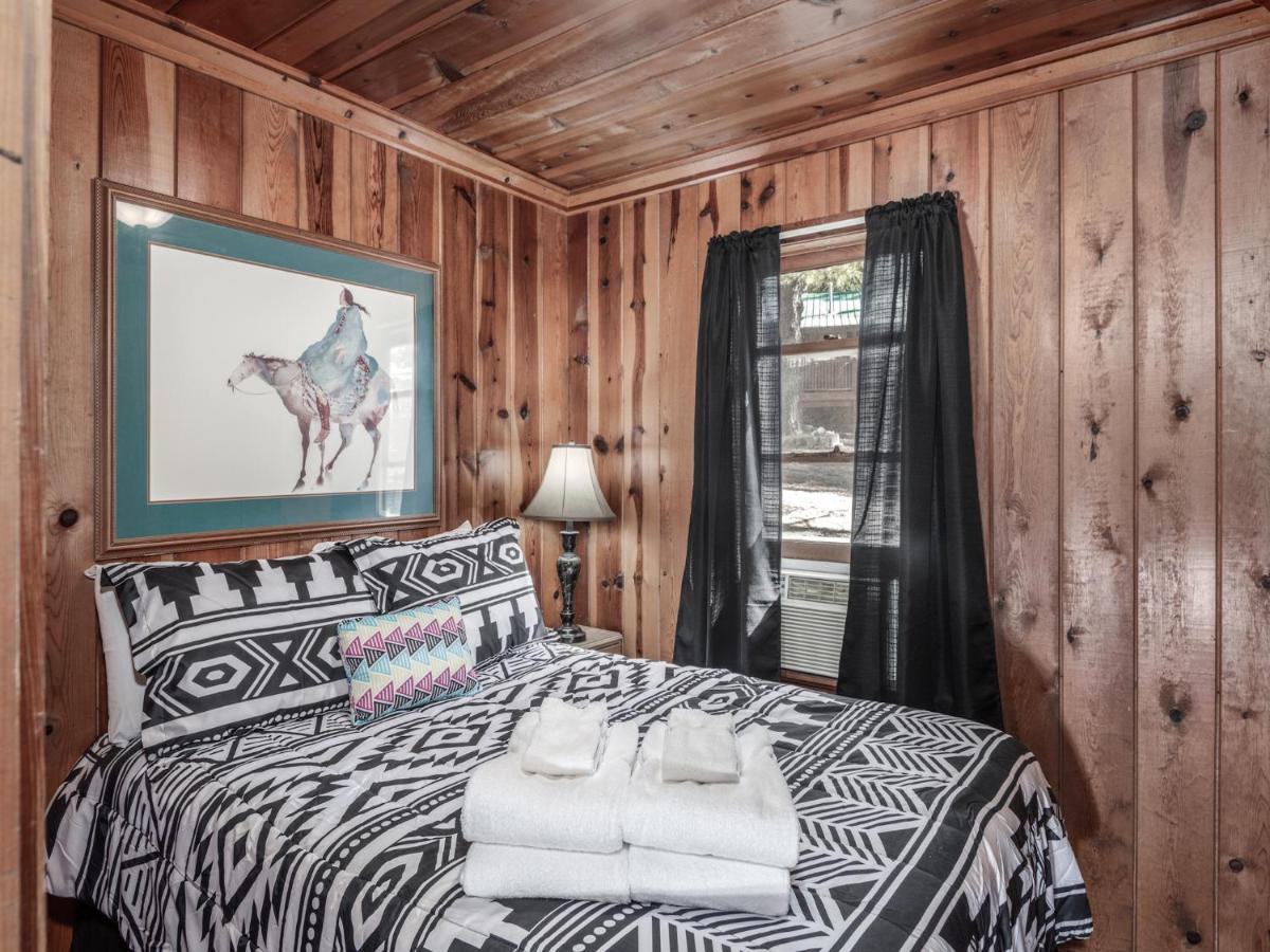 Tiny Two, 2 Bedrooms, Midtown, Sleeps 4 Ruidoso Exterior foto